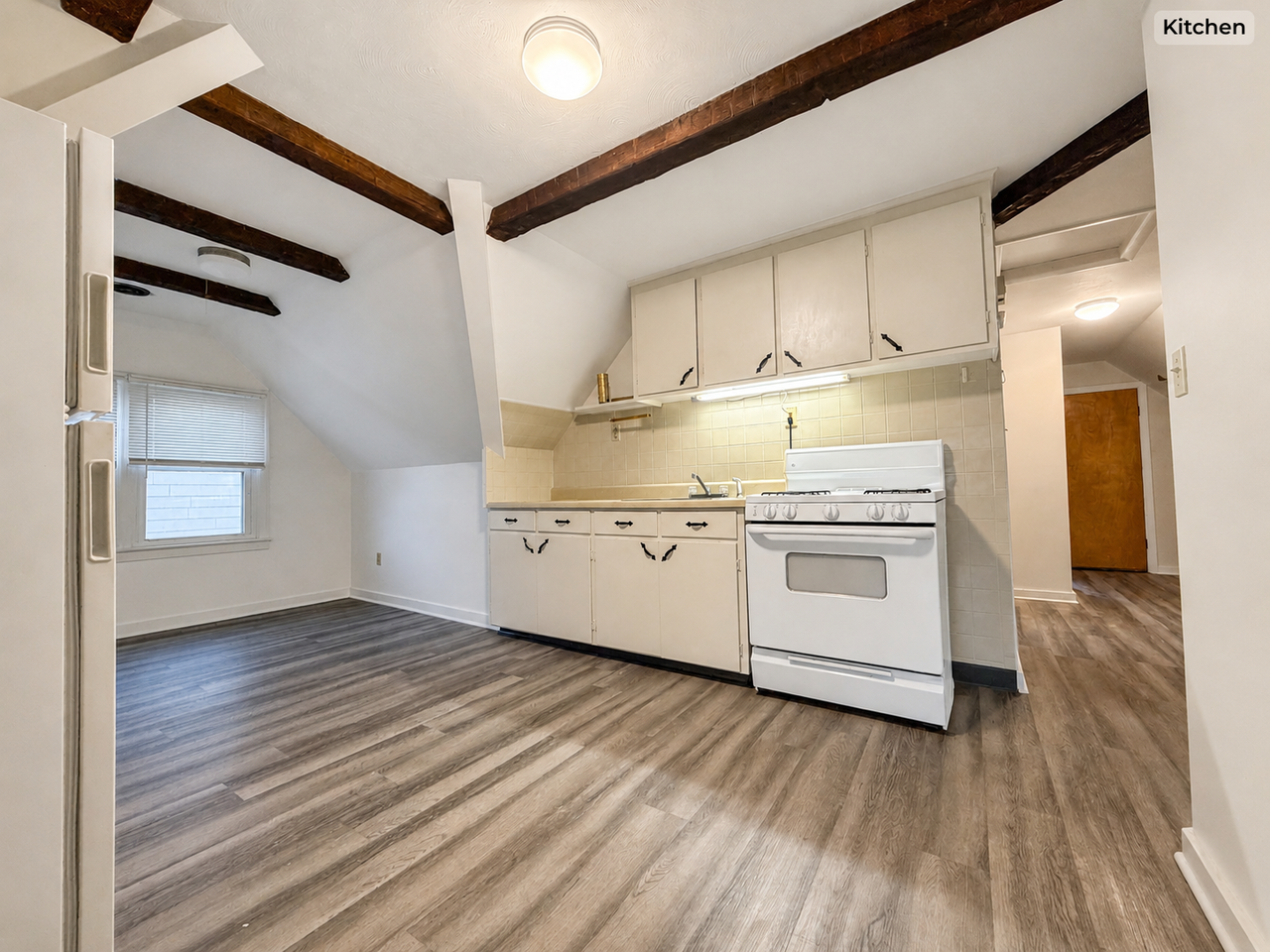 48 Winthrop St #3 - Photo 6 of 9