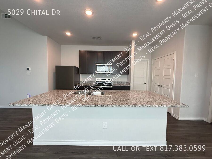 5029 Chital Dr - Photo 2 of 27