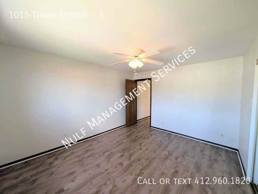 1015 3rd Ave #3 - Photo 5 of 10