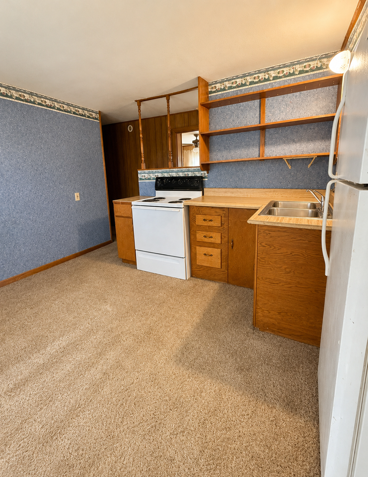 116 W Fulton St - Photo 5 of 9