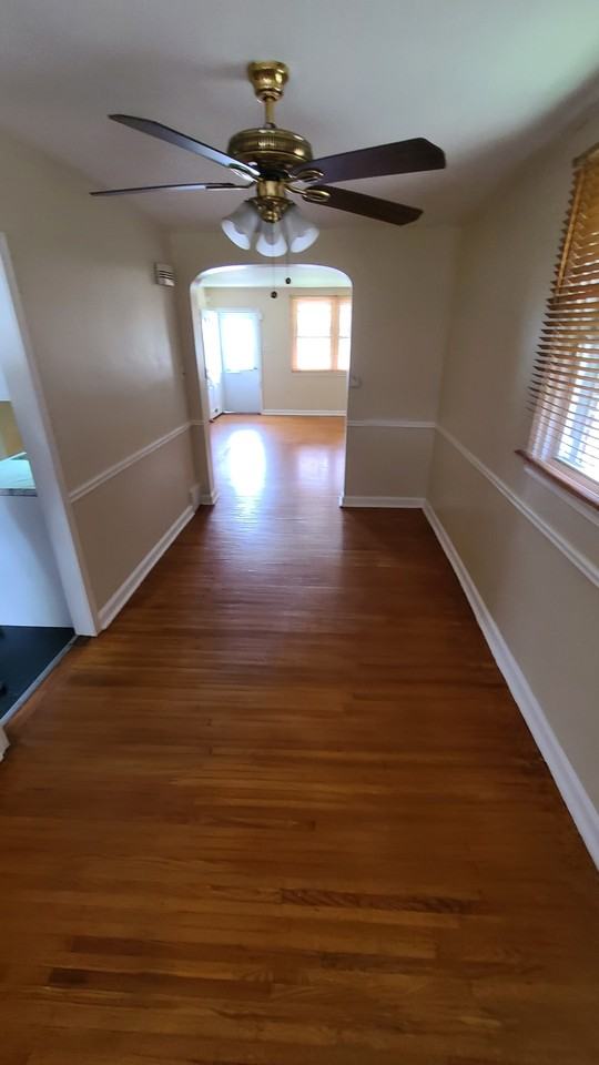 820 E 15th St #NA - Photo 5 of 21