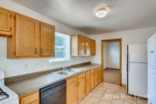 2714 Grove St - Photo 1 of 1