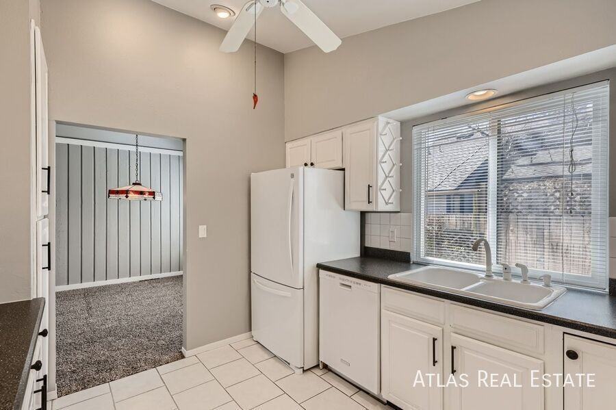 8257 S Locust St - Photo 4 of 24