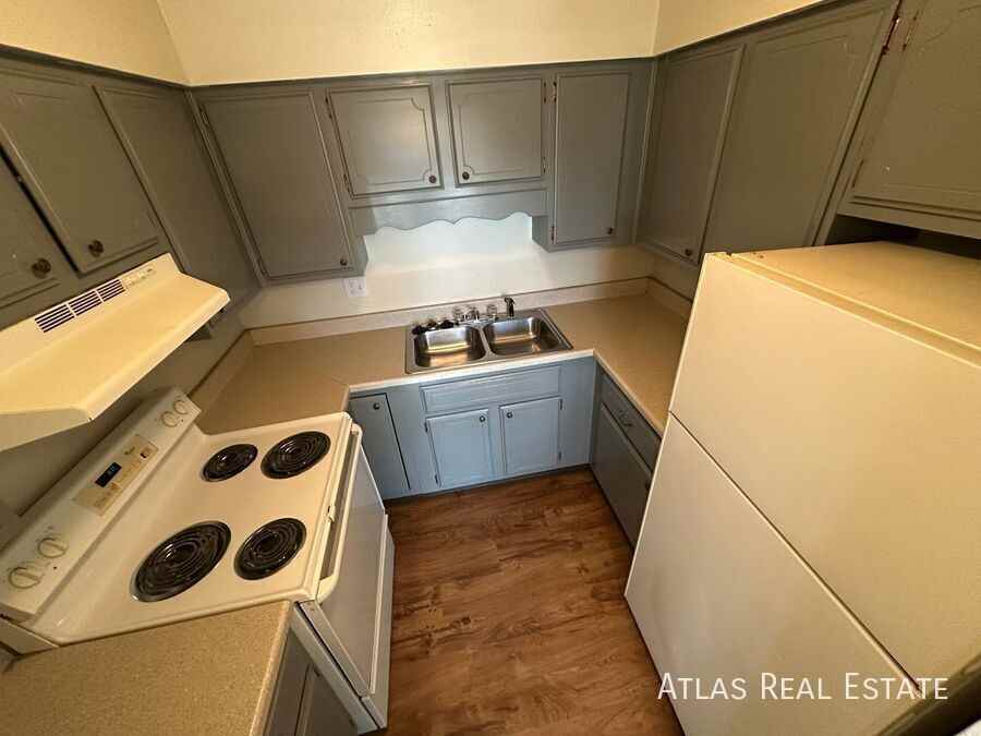 3022 W Bijou St #E5 - Photo 4 of 25