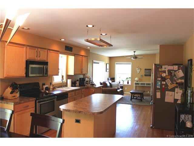 105 Avery Hill Rd - Photo 2 of 11