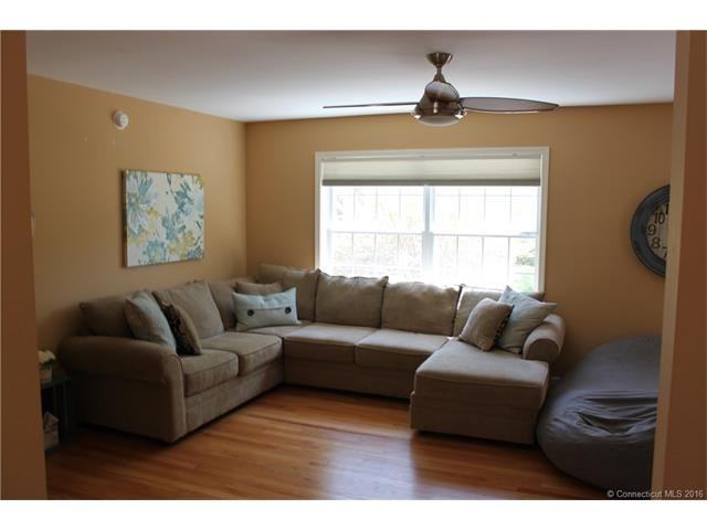 105 Avery Hill Rd - Photo 3 of 11