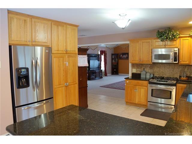 15 Bradway Pond Rd - Photo 3 of 33