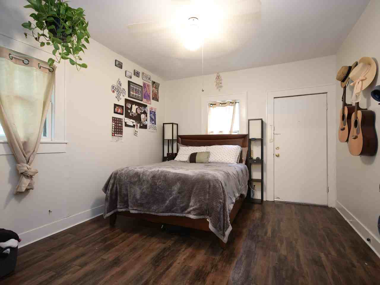 302 W 34th St #NA - Photo 7 of 13