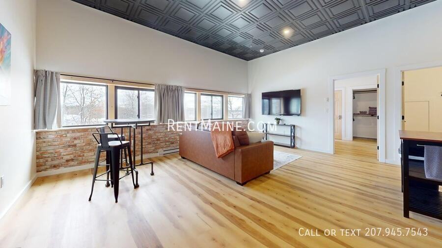 113 N Lancey St #205 - Photo 2 of 13