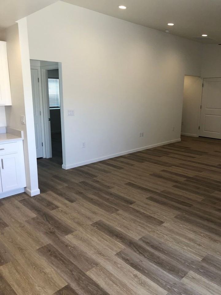 2389 S Clovis Pl - Photo 5 of 23