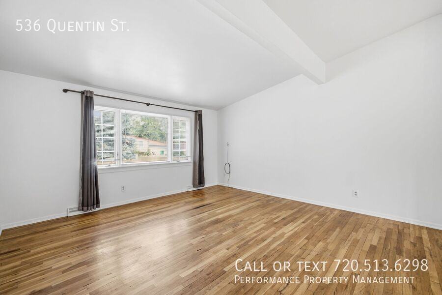 536 Quentin St - Photo 7 of 30