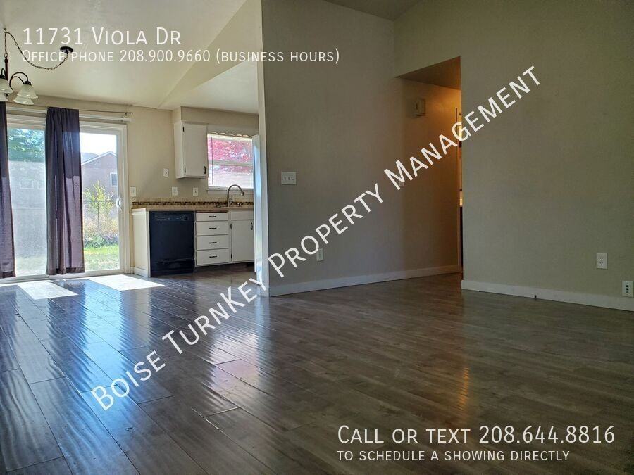 11731 W Viola Dr - Photo 6 of 31