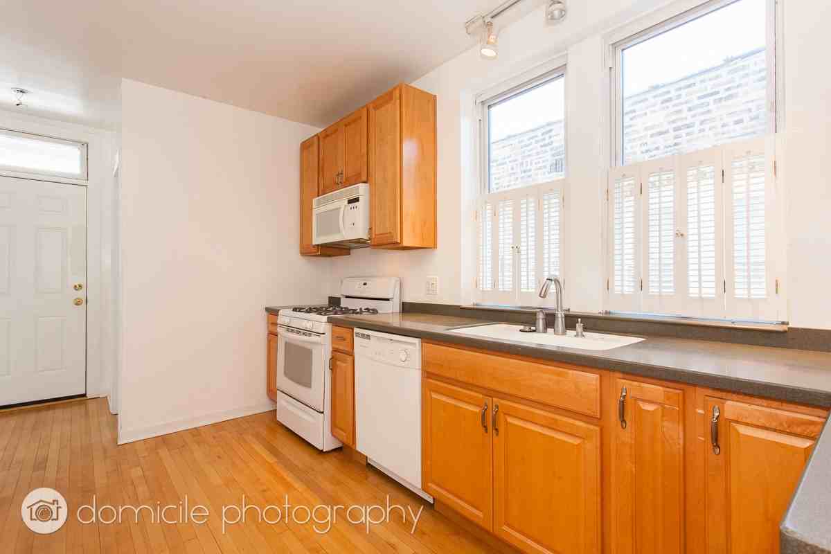 2141 W Arthur Ave #3 - Photo 3 of 8