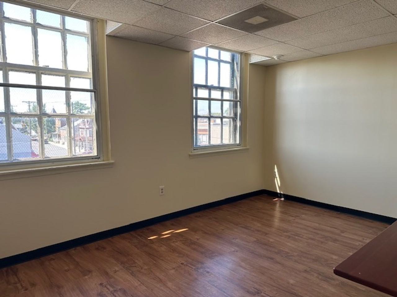 46 S 8th St #304 - Photo 4 of 20