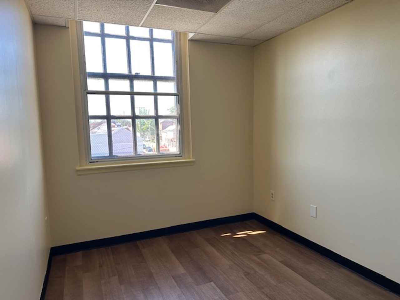 46 S 8th St #304 - Photo 7 of 20
