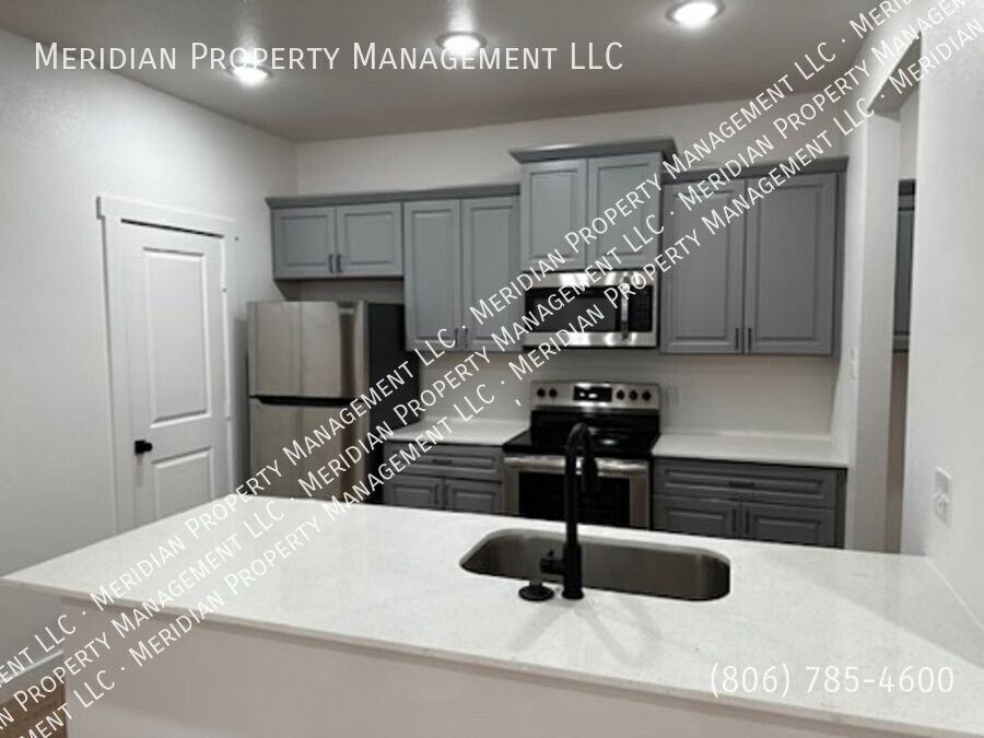 5802 Urbana Pl - Photo 4 of 50