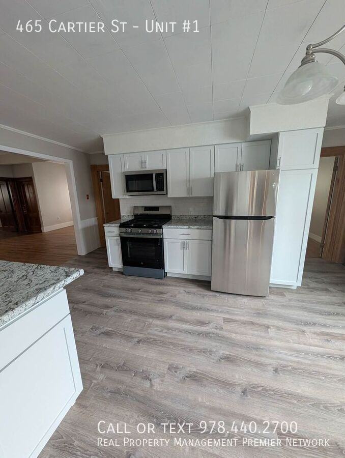 465 Cartier St #1 - Photo 5 of 28