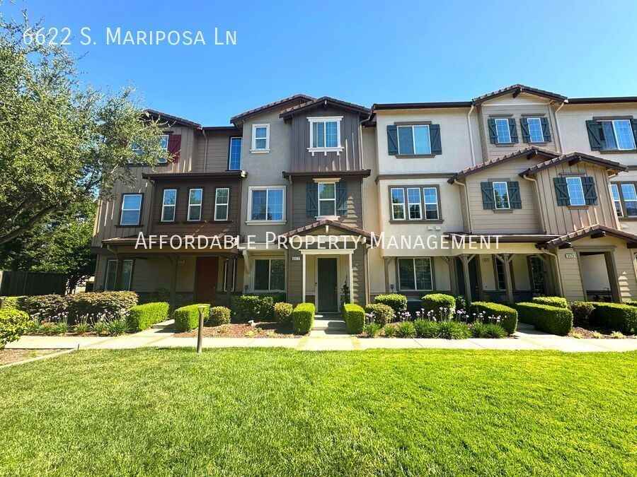 6622 S Mariposa Ln - Photo 2 of 27
