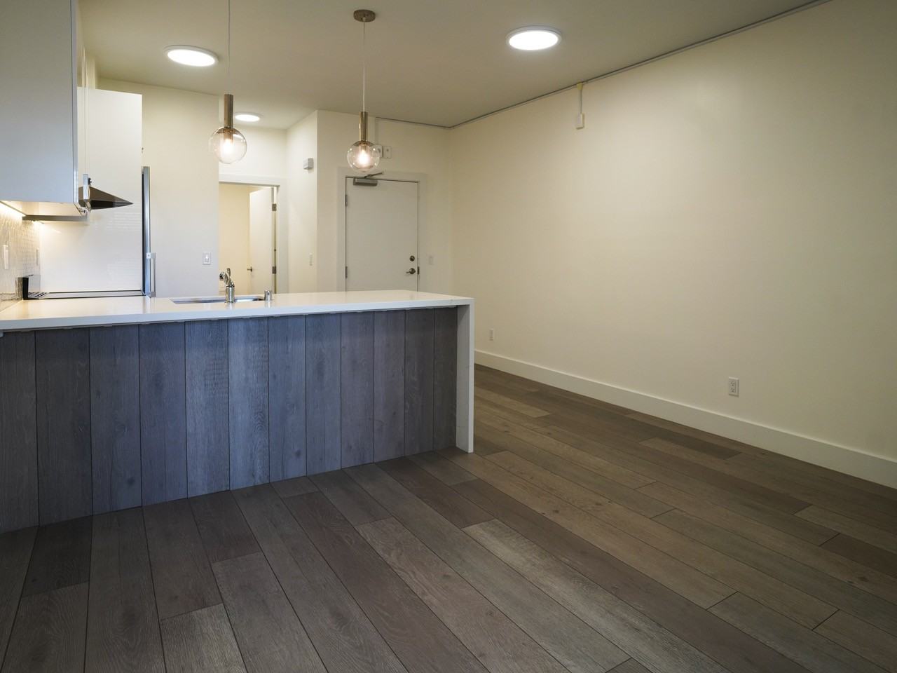 2835 Van Ness Ave #6 - Photo 2 of 11