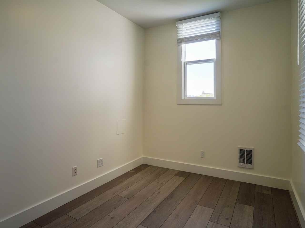 2835 Van Ness Ave #6 - Photo 7 of 11