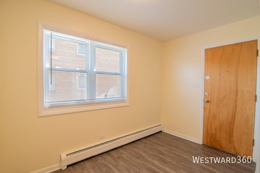 9654 Golf Ter Apt 1w #1 - Photo 3 of 7