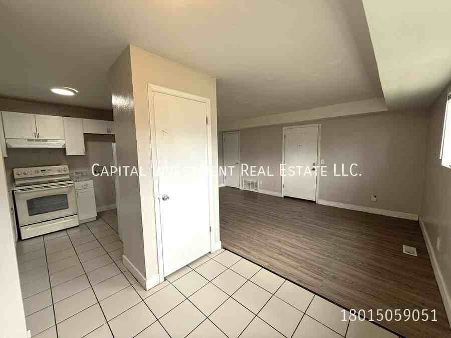 2531 S Parkcrest Dr #1 - Photo 5 of 8