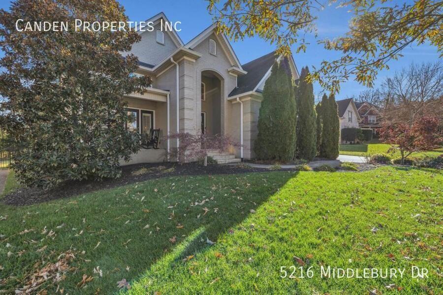 5216 Middlebury Dr - Photo 2 of 40