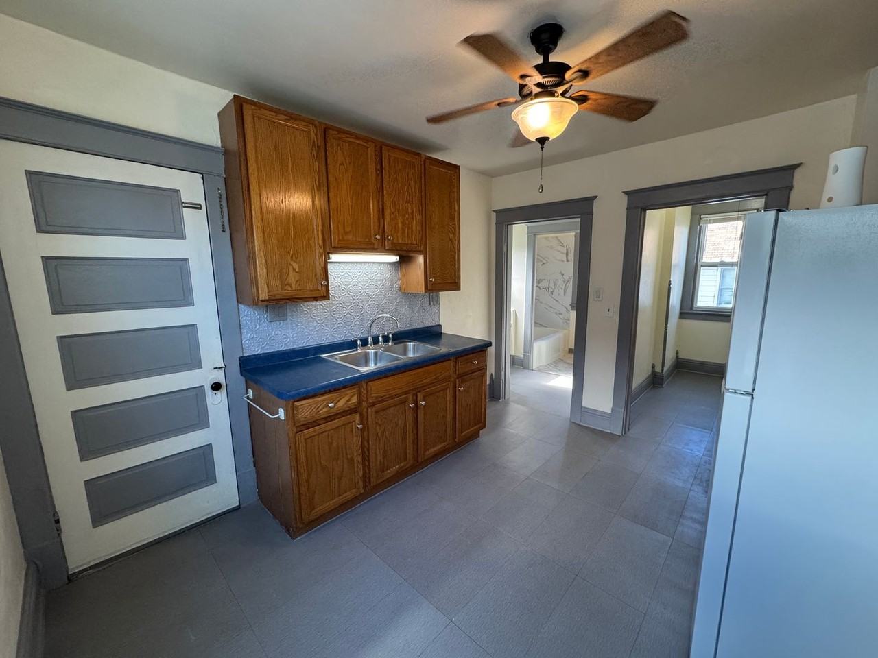 3461 E Plankinton Ave - Photo 3 of 11