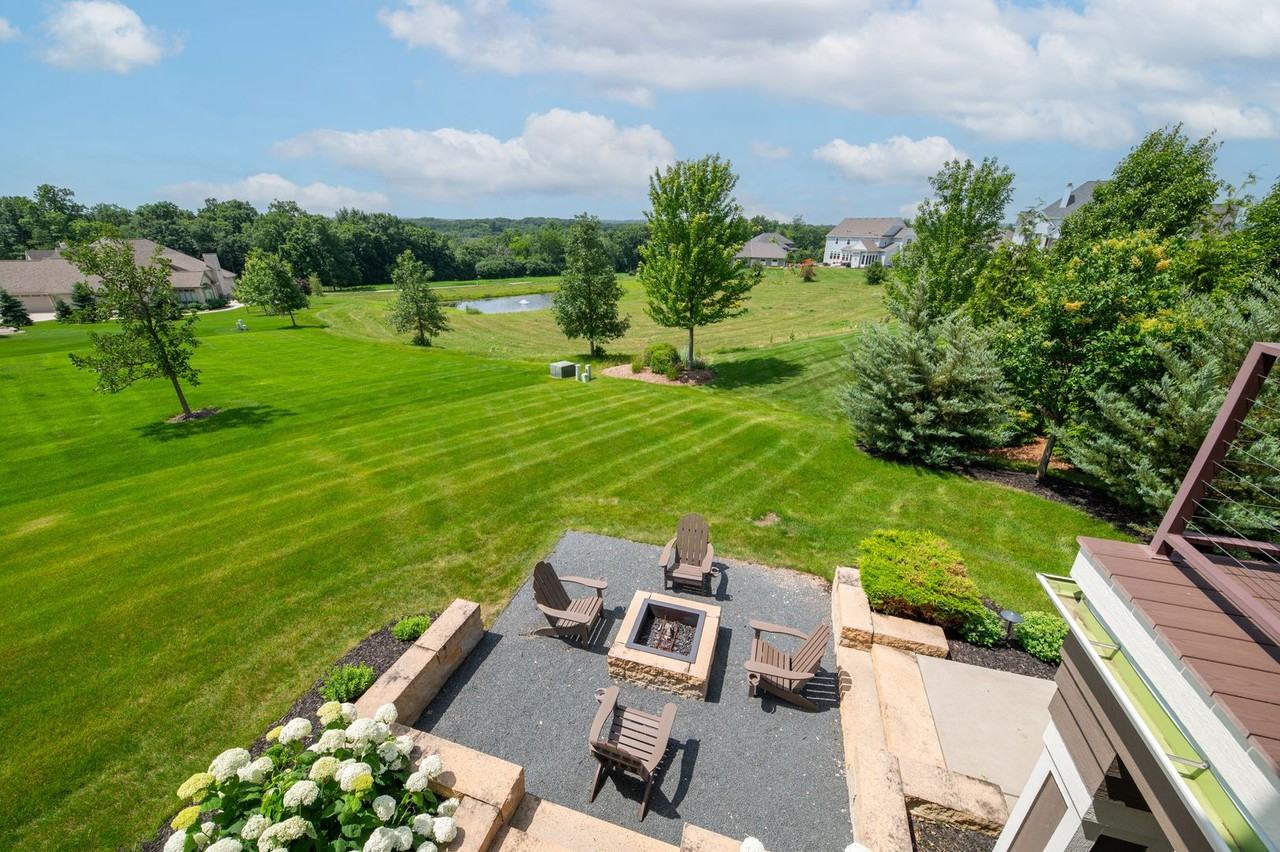 1626 Twisted Oak Ct - Photo 3 of 50