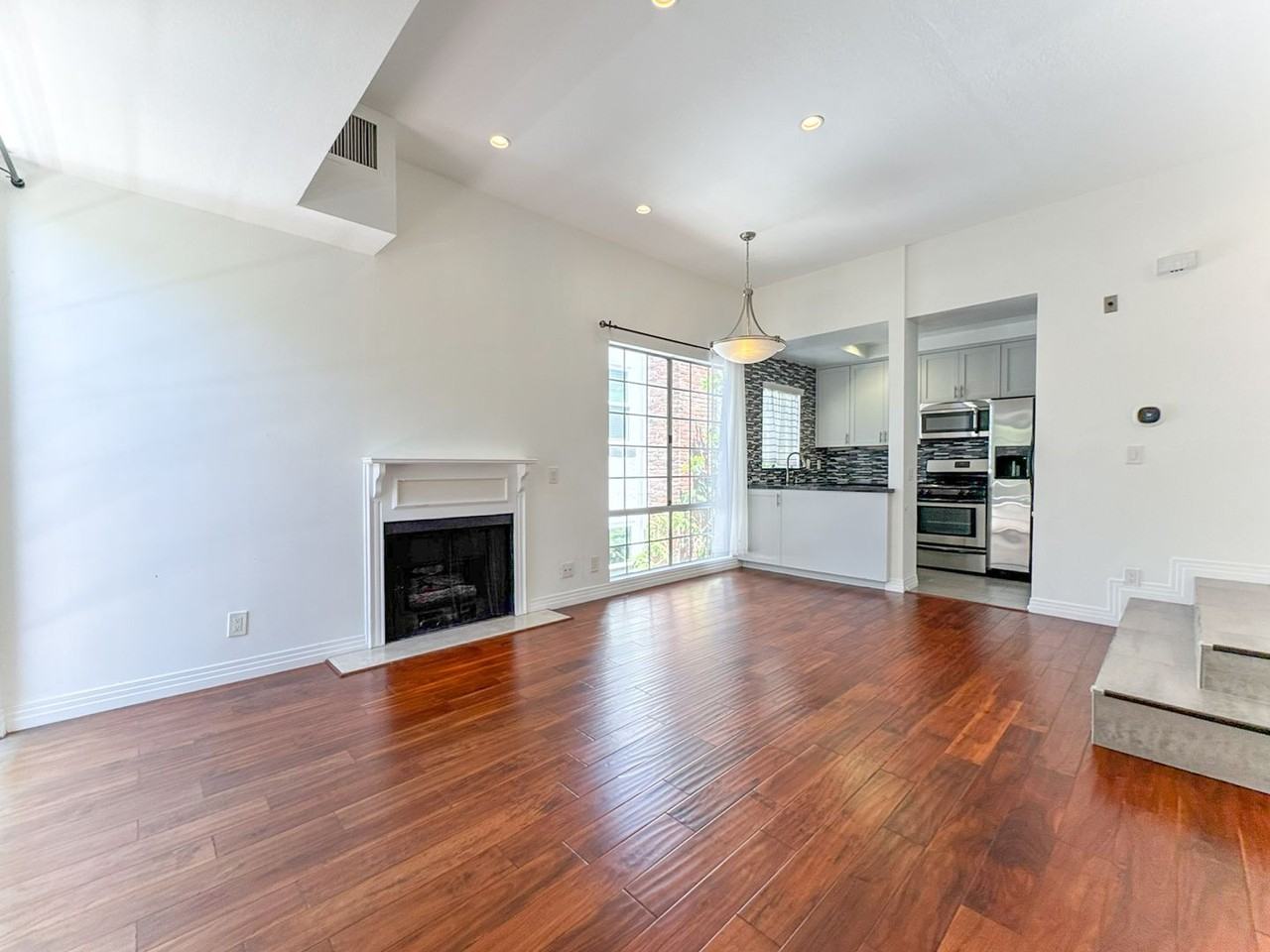 1733 Malcolm Ave #7 - Photo 2 of 21