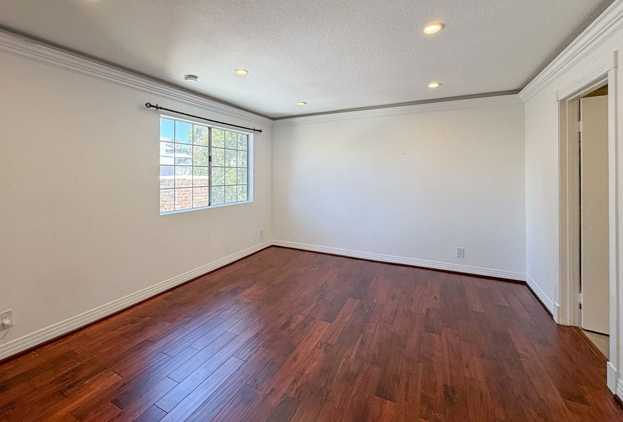1733 Malcolm Ave #7 - Photo 6 of 21
