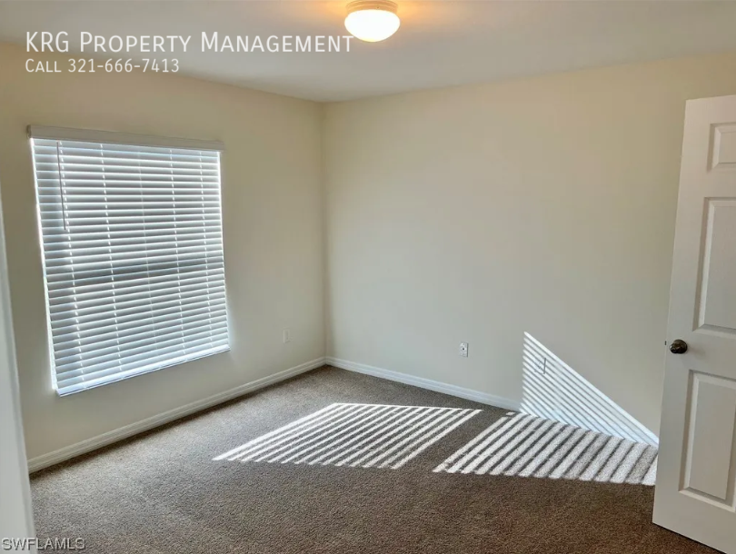 4018 Ne 9th Ave - Photo 4 of 14