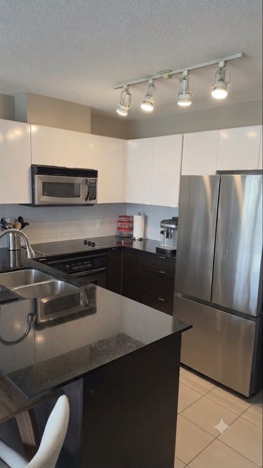 4178 Dawson Street - Photo 3 of 10