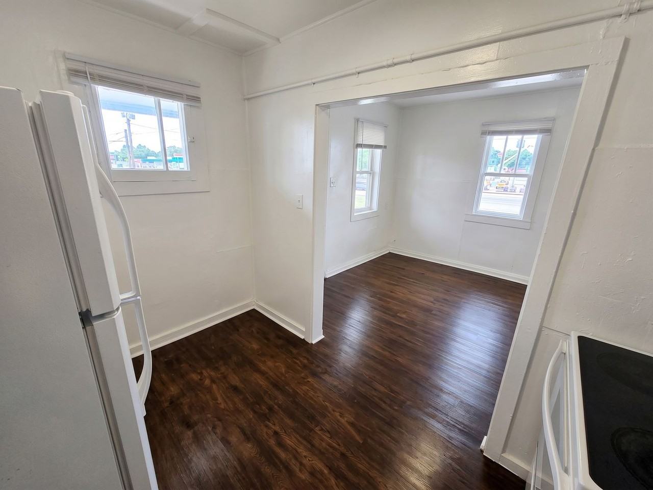 400 Santa Fe Dr - Photo 2 of 16
