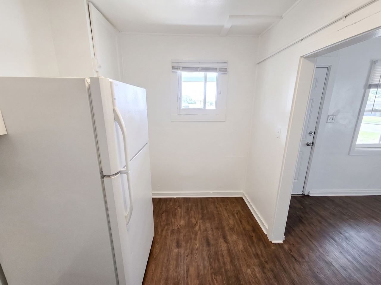 400 Santa Fe Dr - Photo 3 of 16