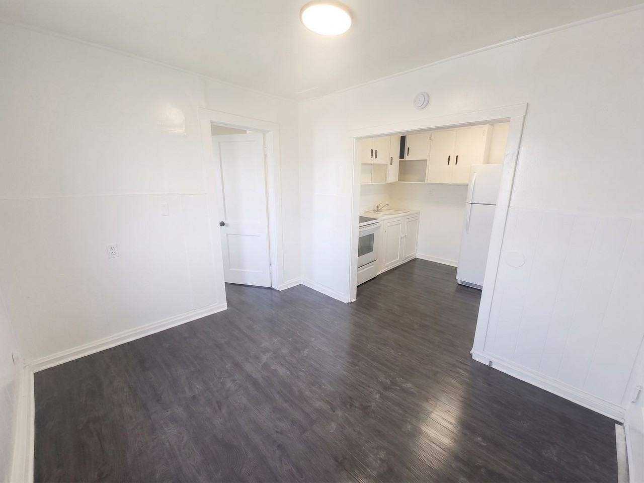 400 Santa Fe Dr - Photo 4 of 16
