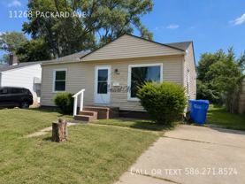 11268 Packard Ave - Photo 1 of 1