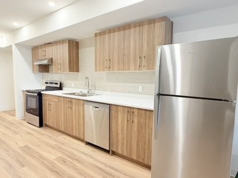 185 Randolph Pl #103 - Photo 6 of 8