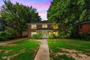 335 1/2 Boulevard St - Photo 1 of 1