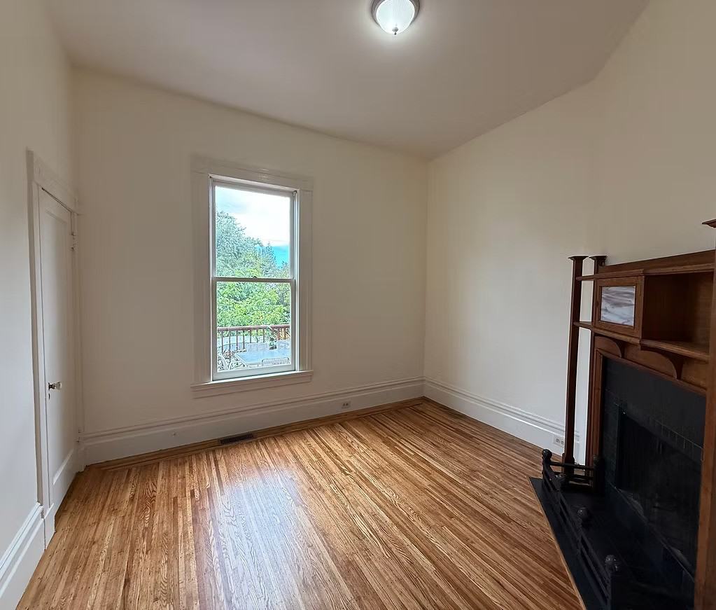 2013 1/2 Hearst Ave #1-2 - Photo 6 of 13
