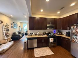 featured image of 1508 W Chestnut St