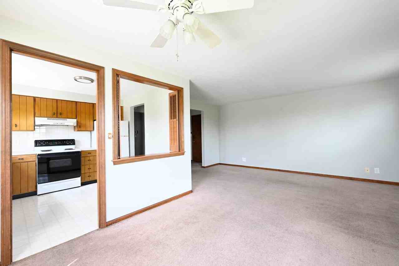 425 W Cook Rd #1 - Photo 4 of 14