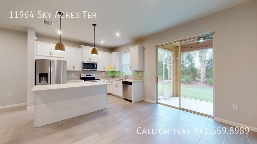 11964 Sky Acres Ter - Photo 6 of 34