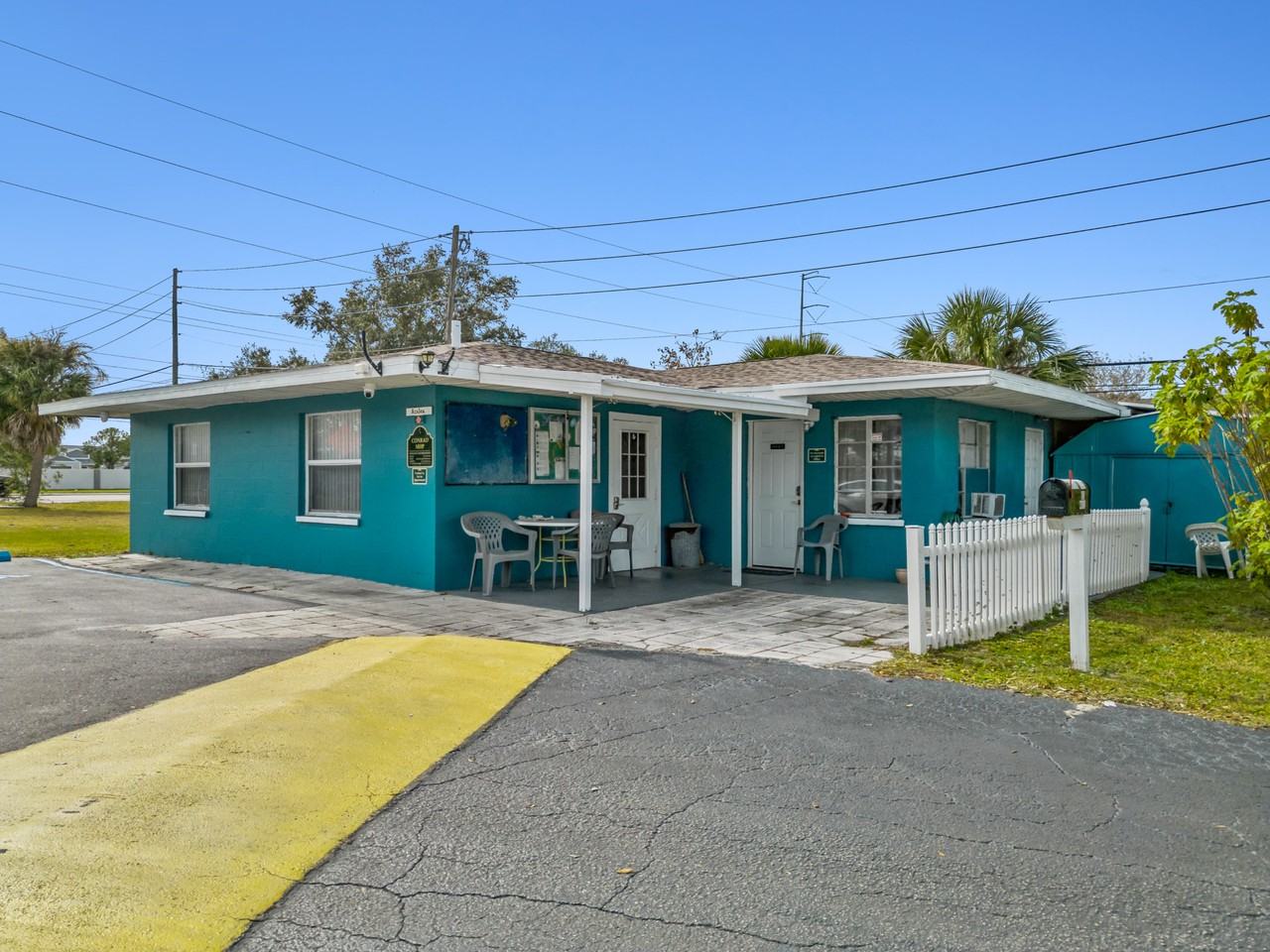 9333 Park Blvd #16B - Photo 3 of 44