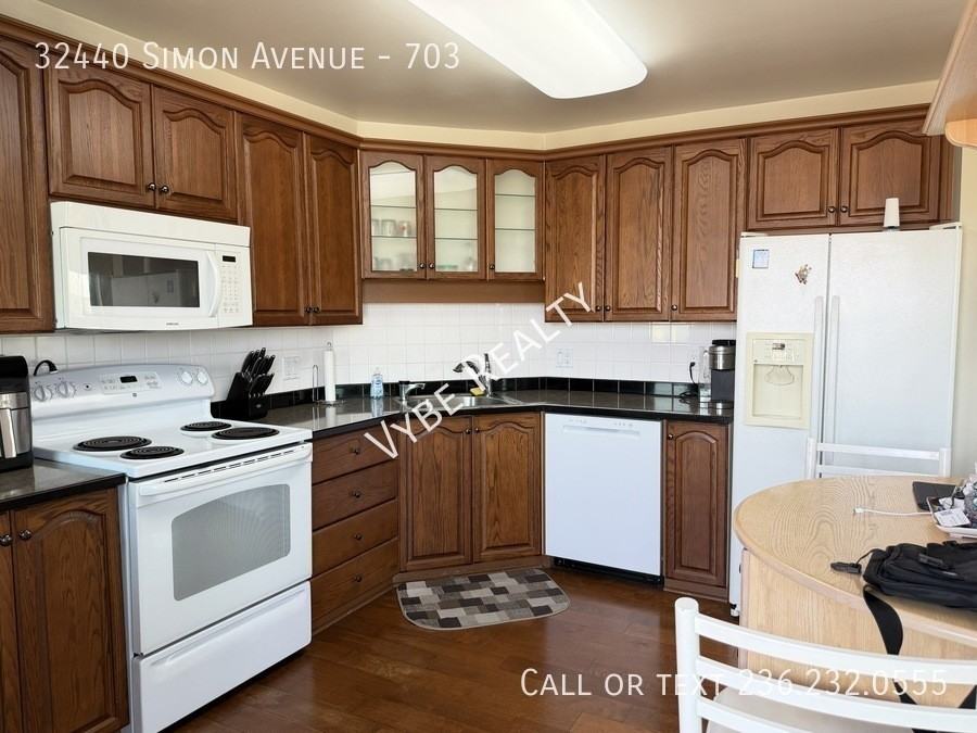 32440 Simon Ave #703 - Photo 3 of 23