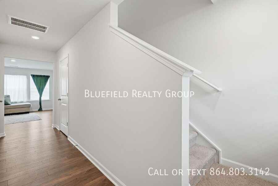 1313 Duffers Ln - Photo 7 of 39