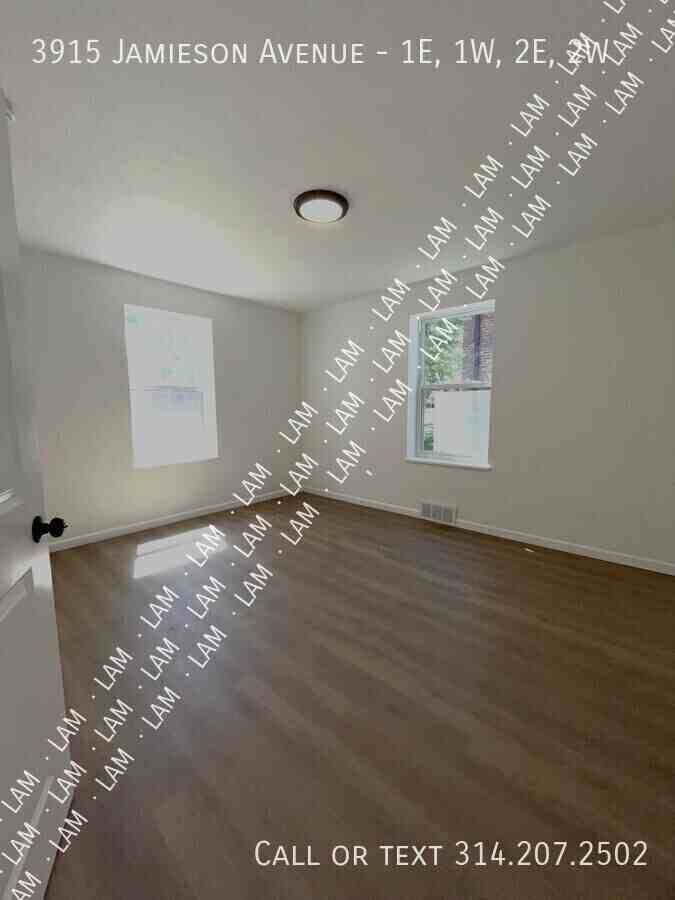 3915 Jamieson Ave #1E1W2E2W - Photo 6 of 15