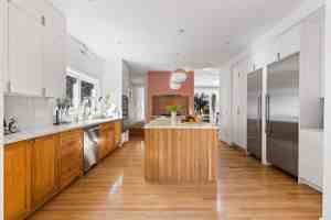featured image of 3795 Fredonia Dr