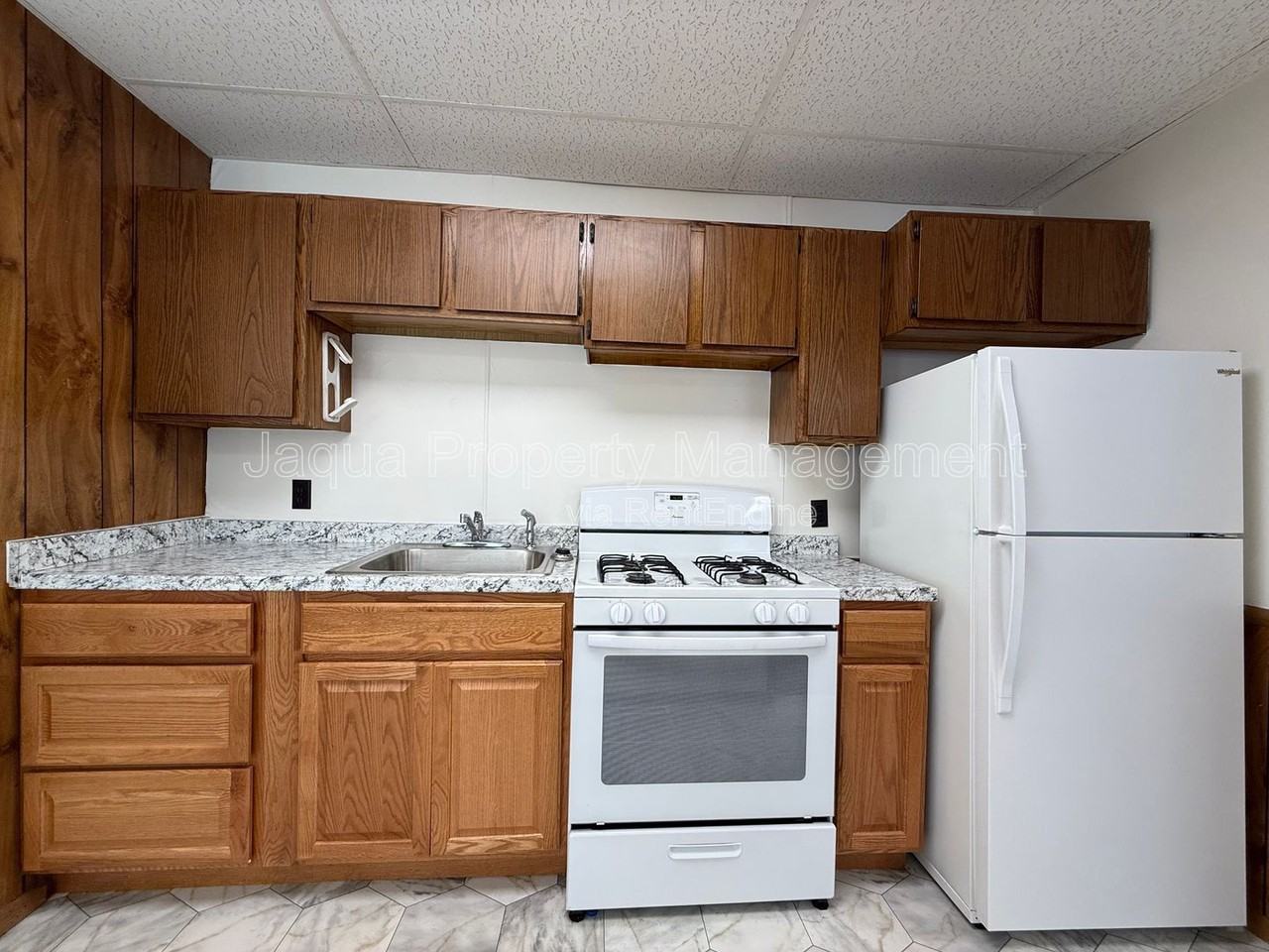 203 S Washington Ave - Photo 3 of 7