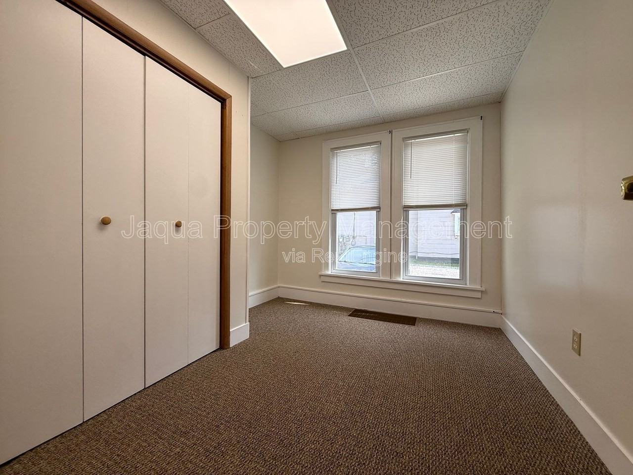 203 S Washington Ave - Photo 6 of 7